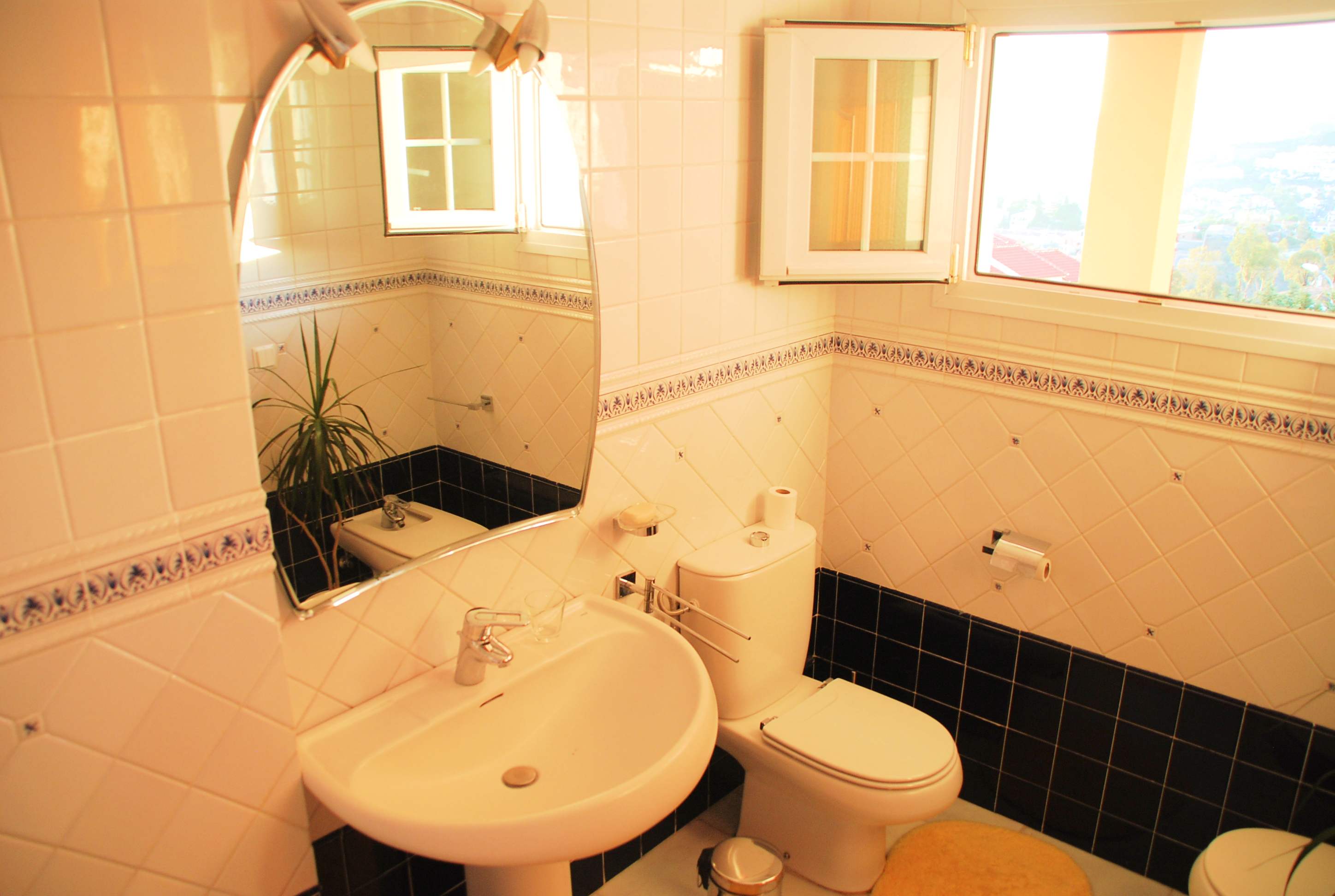 Villa for rent in Rincón de la Victoria